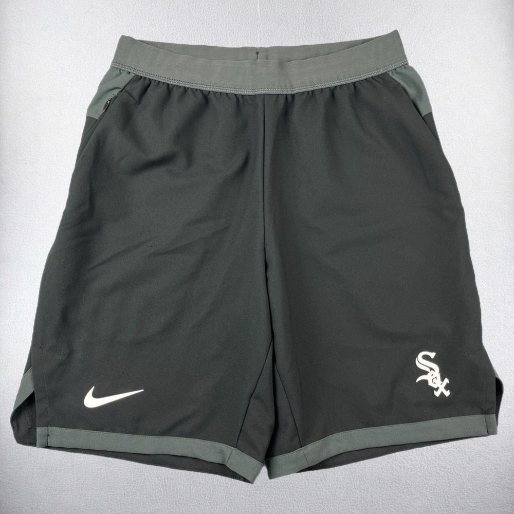 Nike Chicago White Sox MLB Shorts Mens Small Black Authentic Dri-FIT Athletic